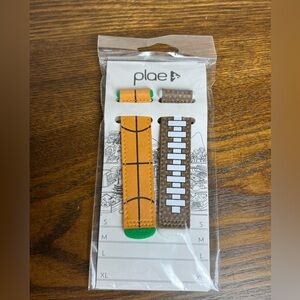 Plae sports tabs